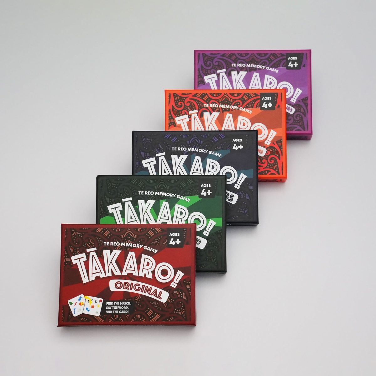 Tākaro te reo Māori game boxes